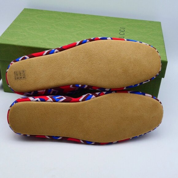7 Gucci Red Satin Voyage Geometric Print Slipper Shoes NIB, GREAT PRESENT, CHIC - Picture 4 of 6